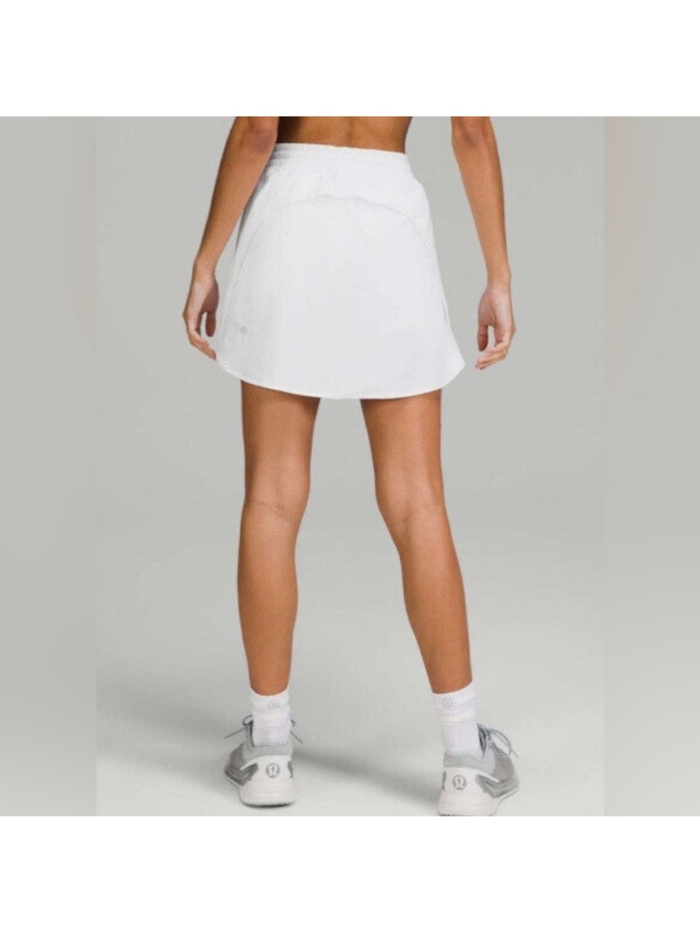 Lululemon Hotty Hot HR Skort Size 4 - Picture 3 of 7